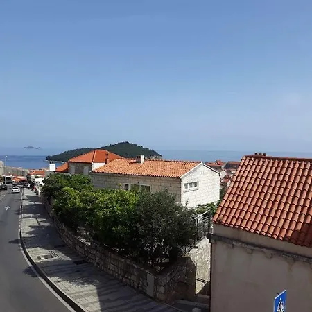 Few Steps From The Old Town * דוברובניק