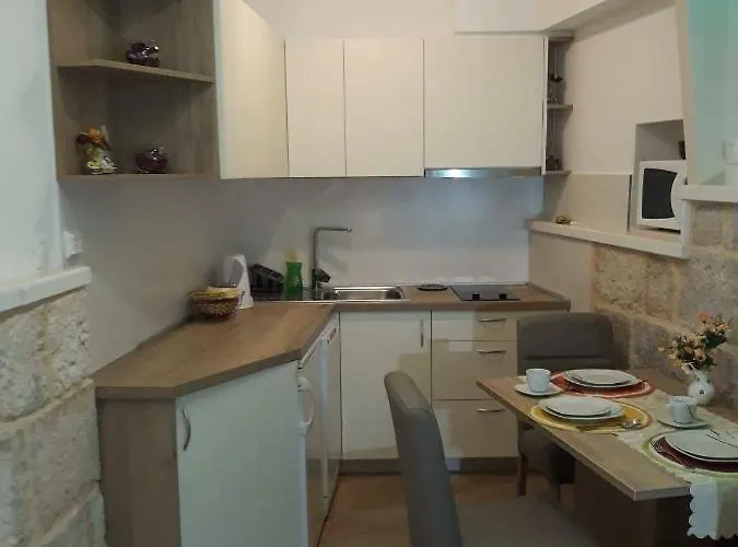 Few Steps From The Old Town * دوبروفينك